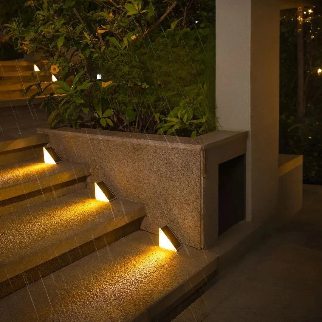SolarStep™ – Lampes Solaires d'Escalier Intelligentes